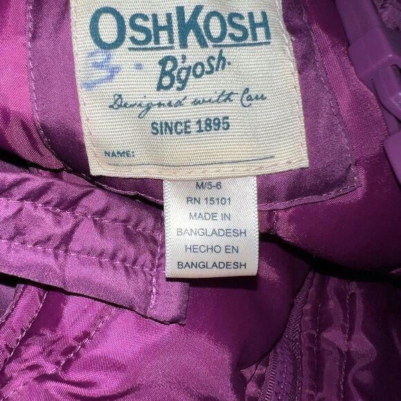OshKosh B'gosh Snowsuit - Girls 5/6 - Picture 4 of 6